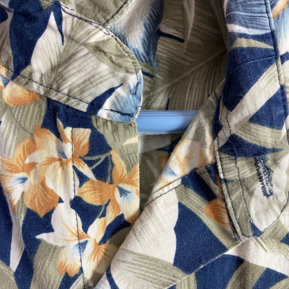 Vtg Pierre Cardin Hawaiian Shirt Men Large All Over Print Floral Button Up SS - Picture 9 of 16